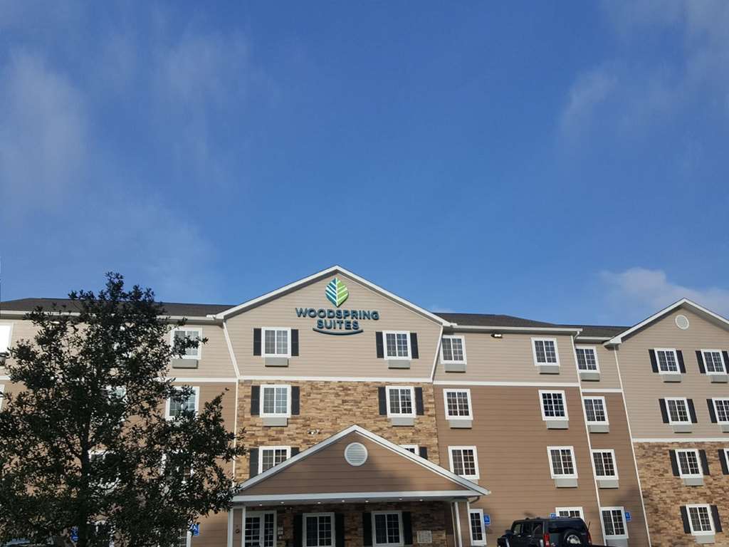 Woodspring Suites Lake Charles Exterior photo